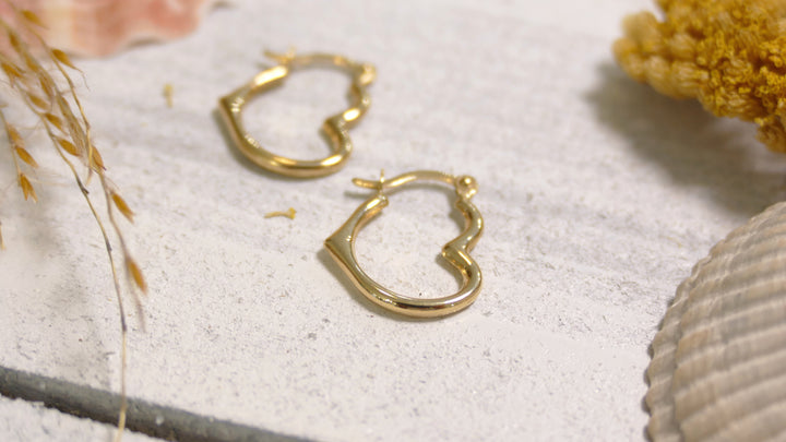 14k Yellow Gold Heart Hoop Earrings