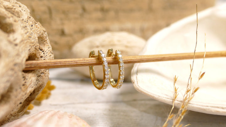 14k Yellow Gold .30ct Diamonds Oval Small Hoop