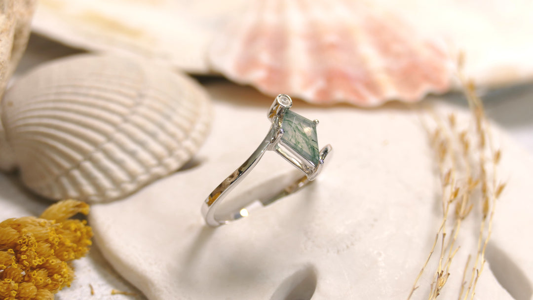 14k White Gold Natural Diamond Moss Agate - Kite Shape Ring