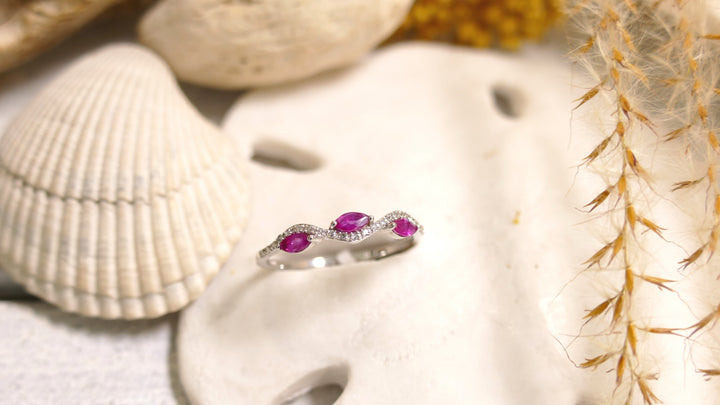 14k White Gold Ruby 0.06ct Accent Diamonds 3 Stone Wavy & Marquise Cut Ring (Size 7)