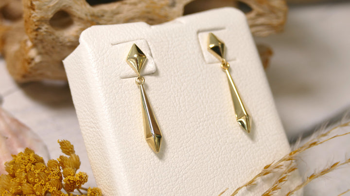 14k Yellow Gold Diamond Cut - Edged Teardrop Drop Earrings