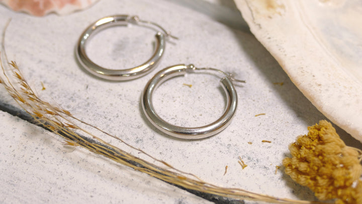 14k White Gold Polished Hoop Earrings