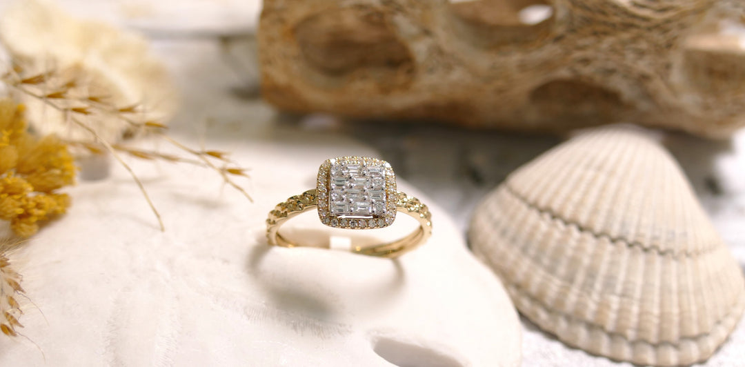 14K Yellow Gold 0.26ct Natural Diamond Square Ring (Size 6.5)