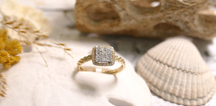 14K Yellow Gold 0.26ct Natural Diamond Square Ring (Size 6.5)