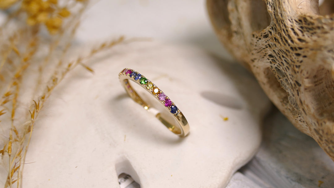 14k Yellow Gold Multicolor Band Ring (Size 6.5)