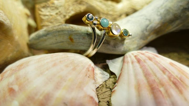 SS & 22k vermeil ring w/ Amazo