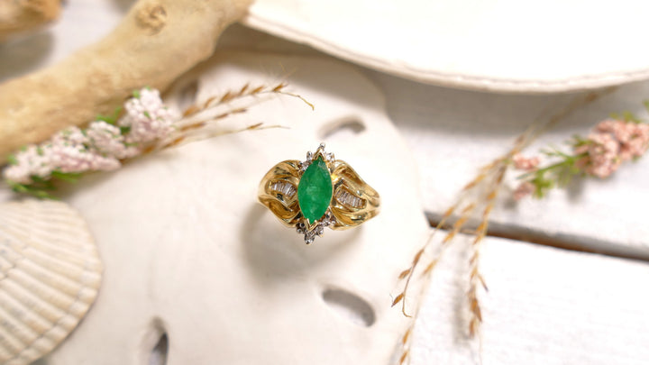 14k Yellow Gold Emerald 0.48ct Marquise Accent Diamonds/Baguette - Estate Style - Ring