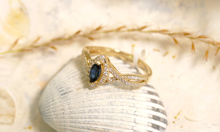 10k Yellow Gold Sapphire Marquise Ring (Size 6)