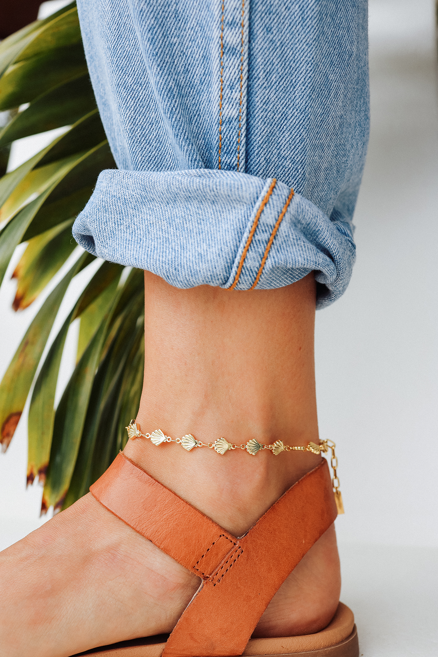 Adriana Pappas -  - 14K Gold Filled Shell Chain Anklet 6.25-8"