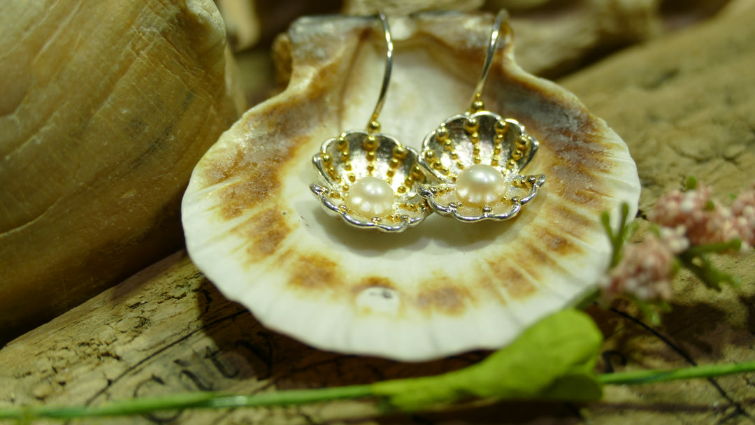 Sterling Silver and 22K Gold V