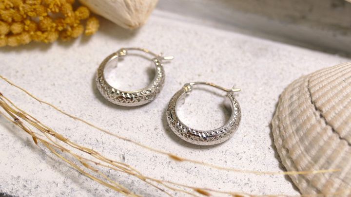 14k White Gold Diamond Cut Small Hoop