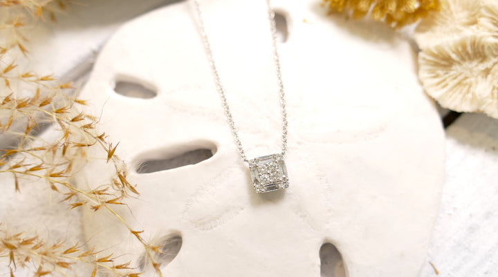 14k White Gold Diamond 0.29ct Square Pendant Pendant