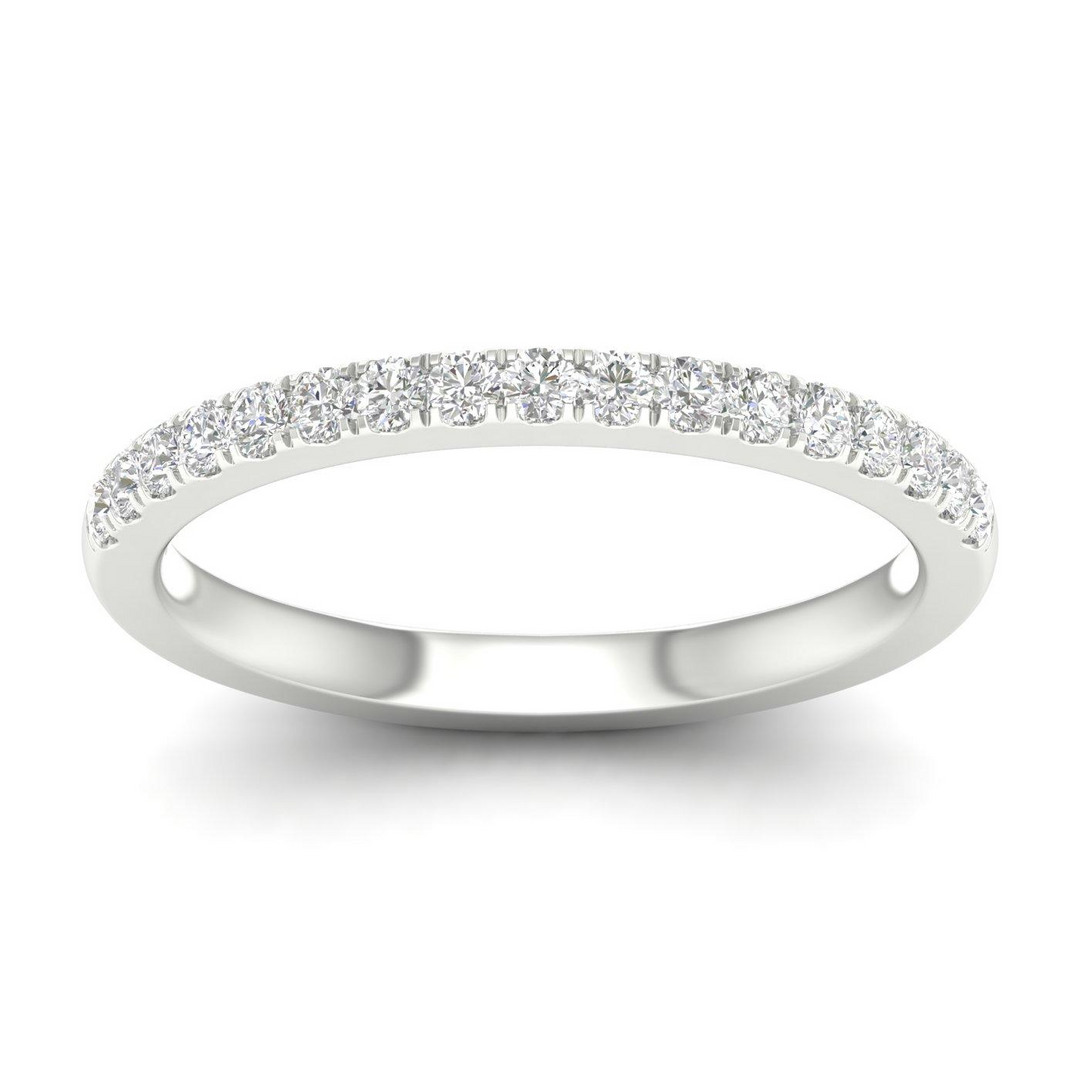14k Yellow Gold .25ct Round Lab Grown Diamond Band Ring (Size 7)