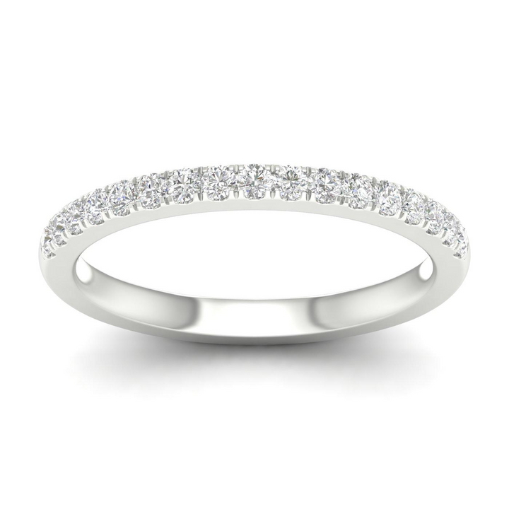 14k Yellow Gold .25ct Round Lab Grown Diamond Band Ring (Size 7)