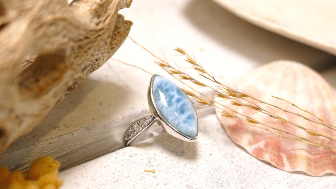 Sterling Silver - Silver CZ Marquise Larimar Ring (Size 7)