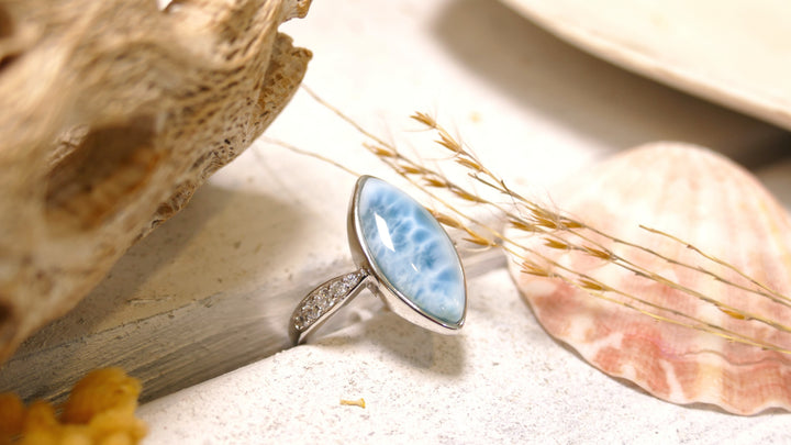 Sterling Silver - Silver CZ Marquise Larimar Ring (Size 7)