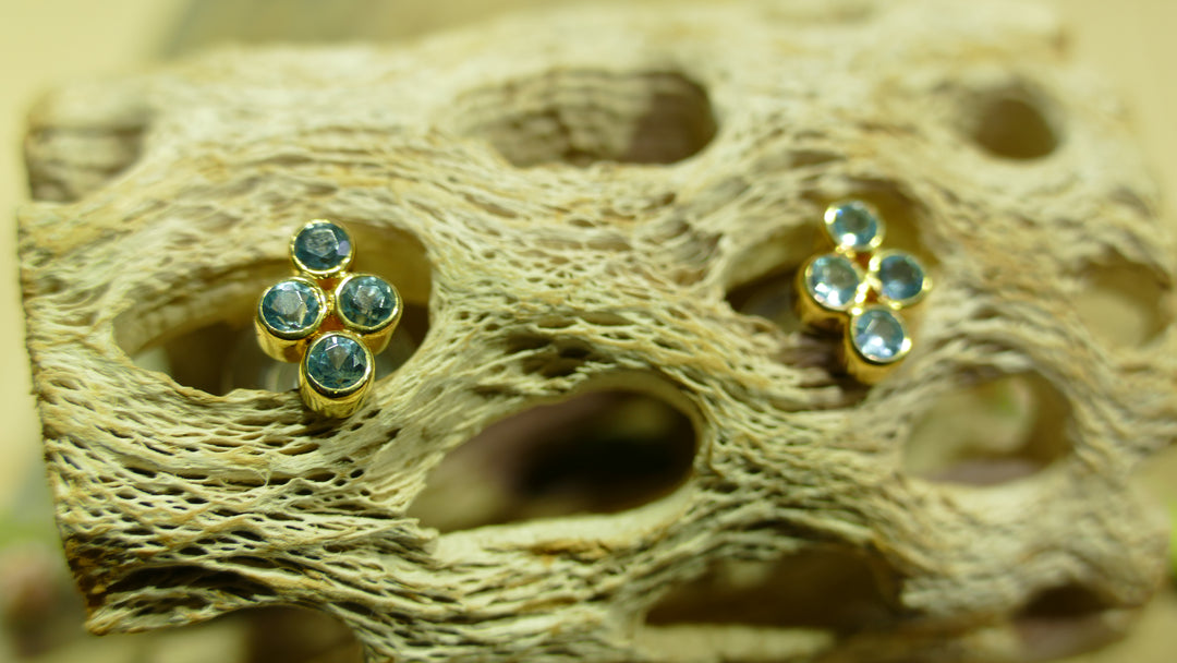 SS & 22k verm earring w/ baby
