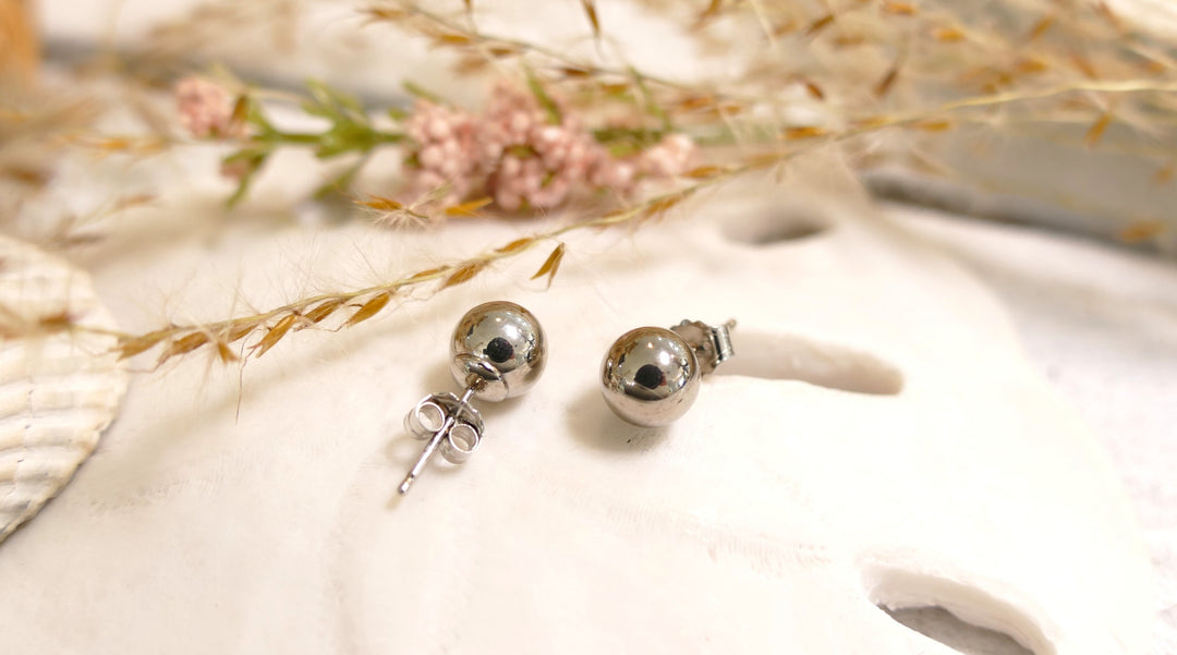 14k White Gold 6mm Ball Stud Earrings
