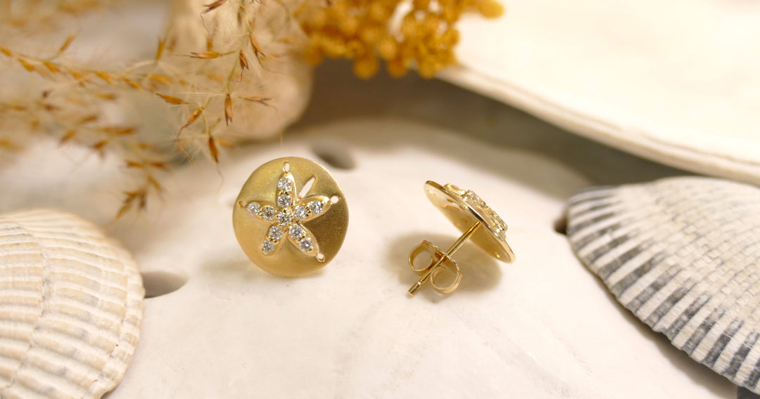 14k Yellow Gold .31 ct Diamonds Stud Matte Sanddollar Earrings