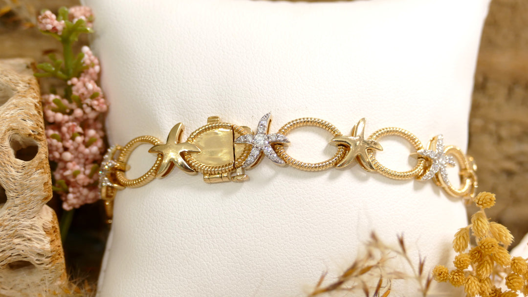 14k - Yellow Gold (66 Diamonds) 0.75ct Oval Natural Diamond Starfish Link Bracelet