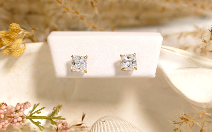 14k Yellow Gold CZ 5mm/Basket Princess Stud Earrings