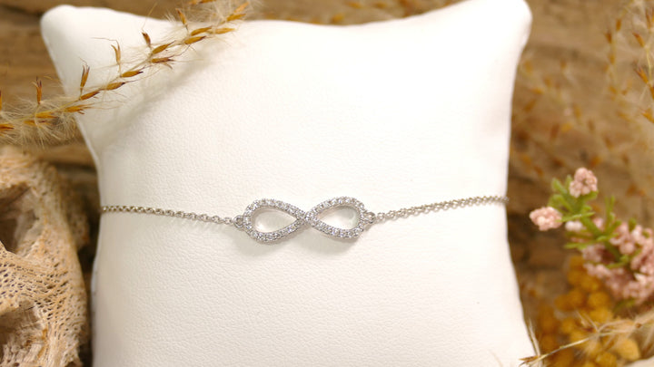 14k White Gold .14ct Diamond Infinity Bracelet