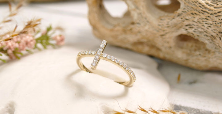 14K Yellow Gold 0.23CT Natural Diamond Cross Ring Size 6.75