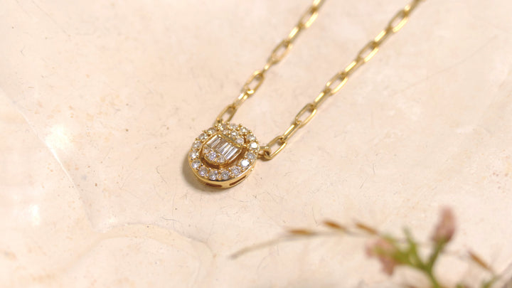 14k Yellow Gold Diamond .30ct Baguette Oval Necklace Paperclip Chain