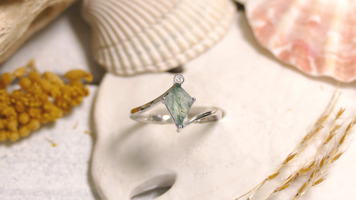 14k White Gold Natural Diamond Moss Agate - Kite Shape Ring