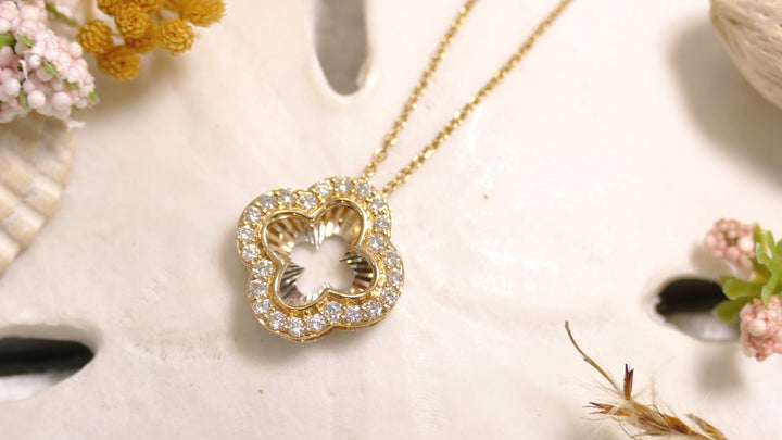 14k Two Tone Alhambra/Clover 1/4cttw Diamond Pendant