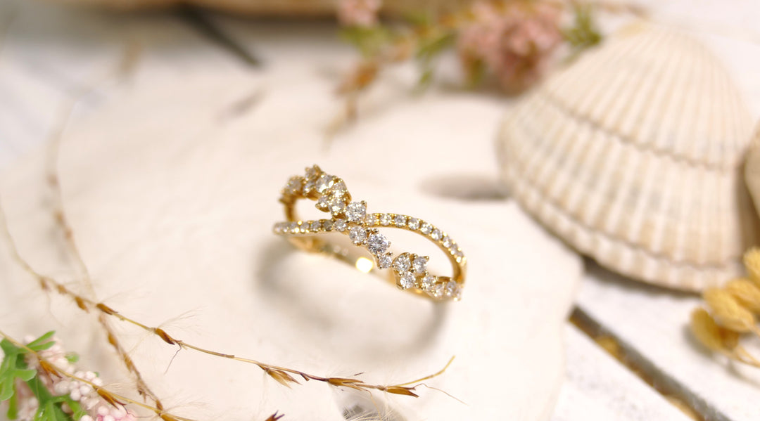 14K Yellow Gold Crossover 0.55ct Natural Diamond Contemporary Ring (Size 7)