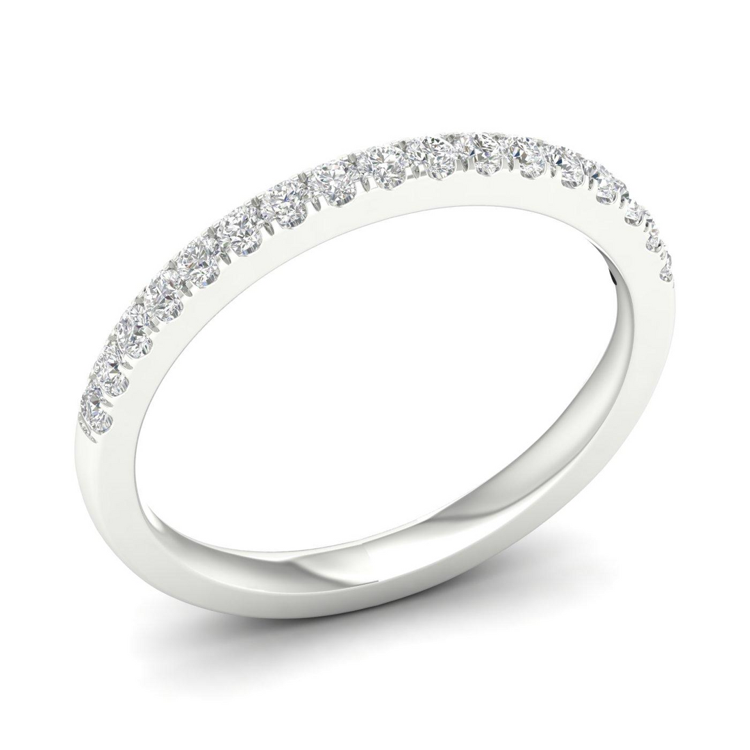 14k Yellow Gold .25ct Round Lab Grown Diamond Band Ring (Size 7)