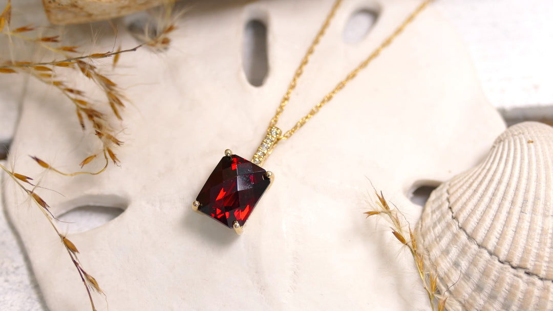 14k Yellow Gold 0.02CT Garnet Cushion Pendant 18"