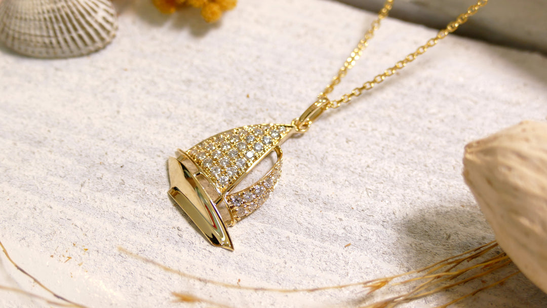 14k Yellow Gold Sailboat 0.32ct Diamond Necklace