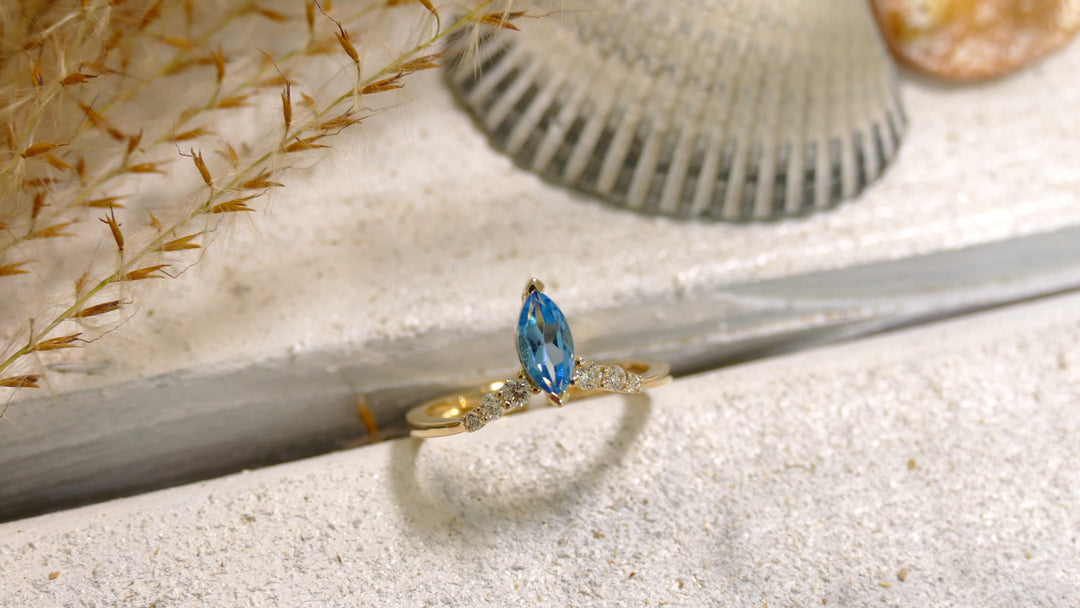 14K Yellow Gold 0.70ct Blue Zircon Marquise Ring