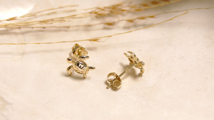 14k - Yellow Gold Turtle Stud Earrings
