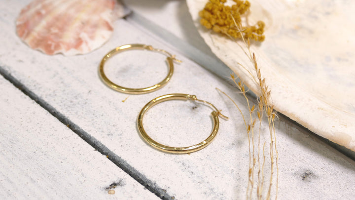 14k Yellow Gold Thin Diamond Cut Hoop Earrings
