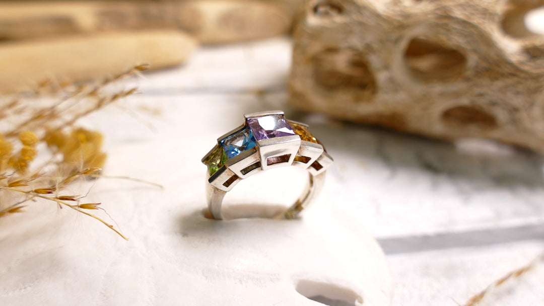 Sterling Silver Multicolored 5 Stone Ring (Size 6)