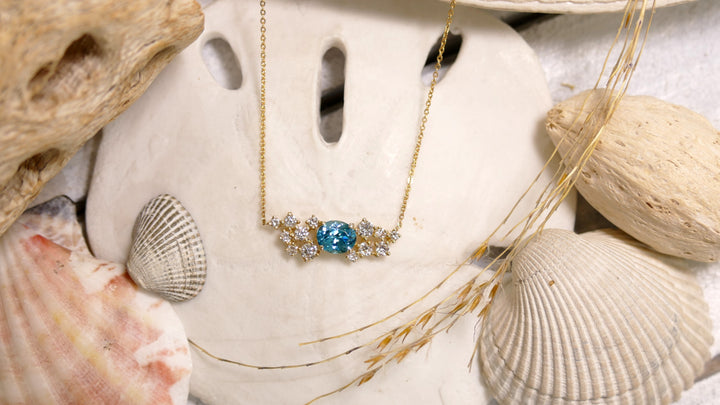 14k Yellow Gold Blue Zircon Round Pendant