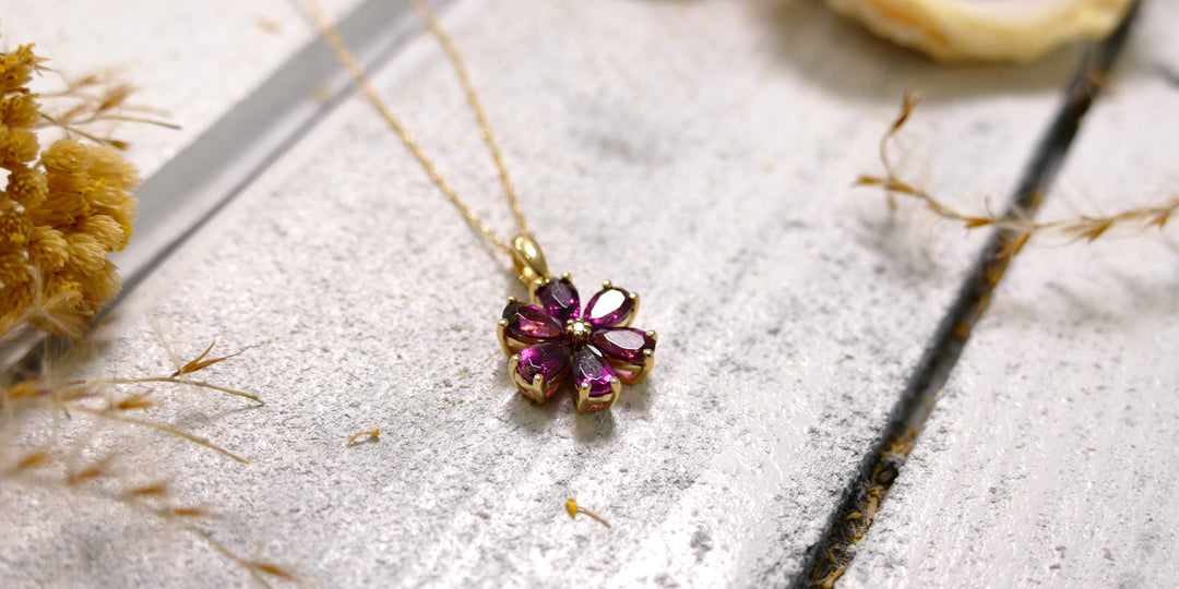 14k - Yellow Gold - Rhodolite - 0.1ct Diamond Flower Necklace