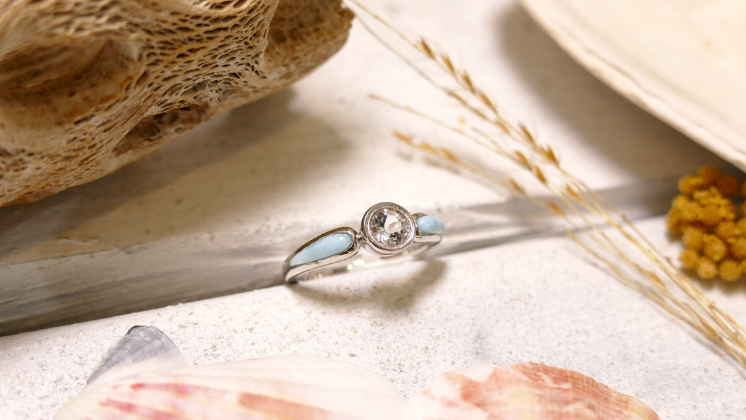 Sterling Silver - Silver White Topaz Center Larimar Ring