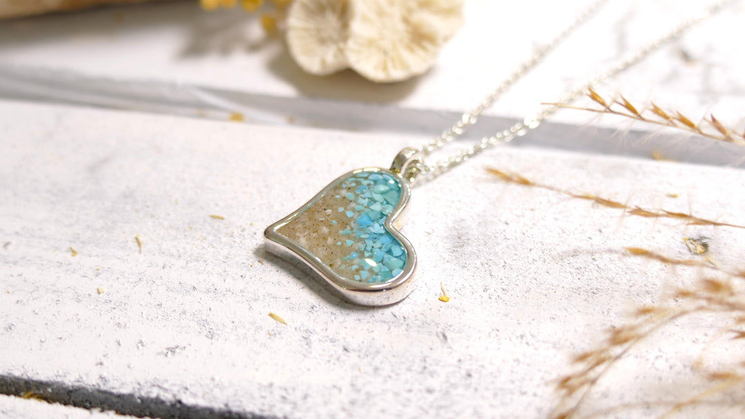 Dune - Sterling Silver - Explorer Heart Turquoise Gradient Ocean City Beach Sand Necklace