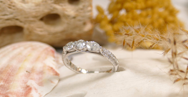 14K White Gold 1.15ct Natural Diamond 3 Stone Ring (Size 7)