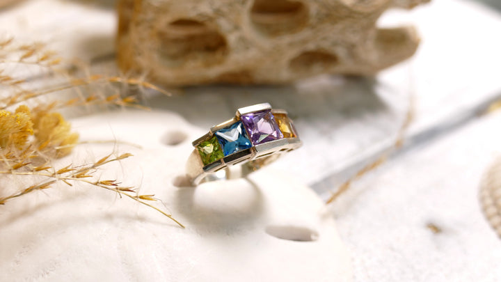 Sterling Silver Multicolored 5 Stone Ring (Size 6)