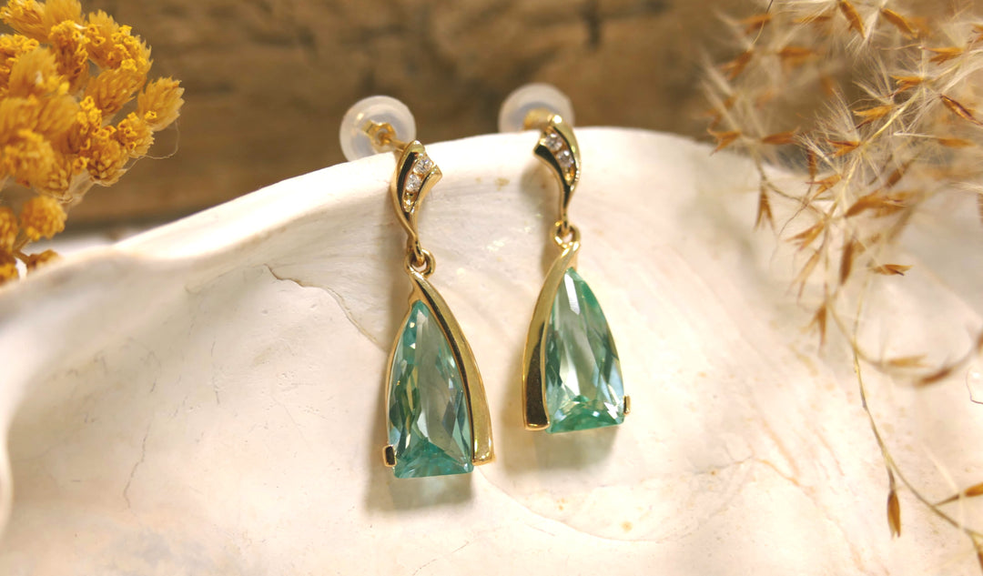 14k Yellow Gold Triangle 4.6ct Caribbean Topaz Dangle Earrings