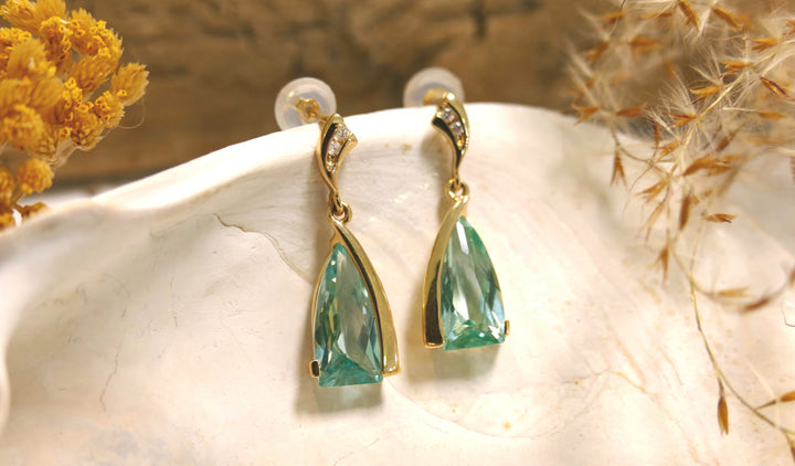14k Yellow Gold Triangle 4.6ct Caribbean Topaz Dangle Earrings
