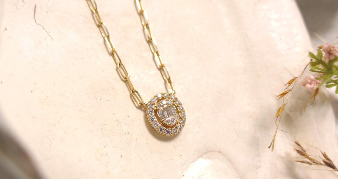 14k Yellow Gold Diamond .30ct Baguette Oval Necklace Paperclip Chain