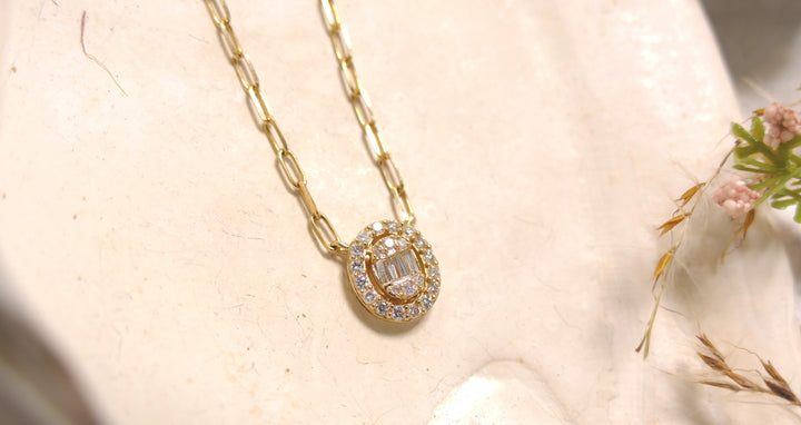 14k Yellow Gold Diamond .30ct Baguette Oval Necklace Paperclip Chain