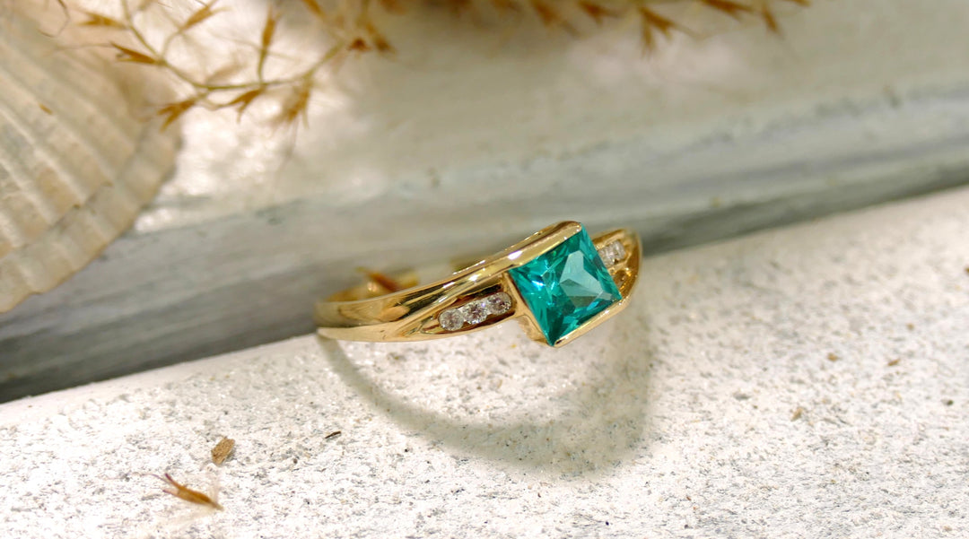 14k Yellow Gold Paraiba Tourmaline Square Ring (Size 7)