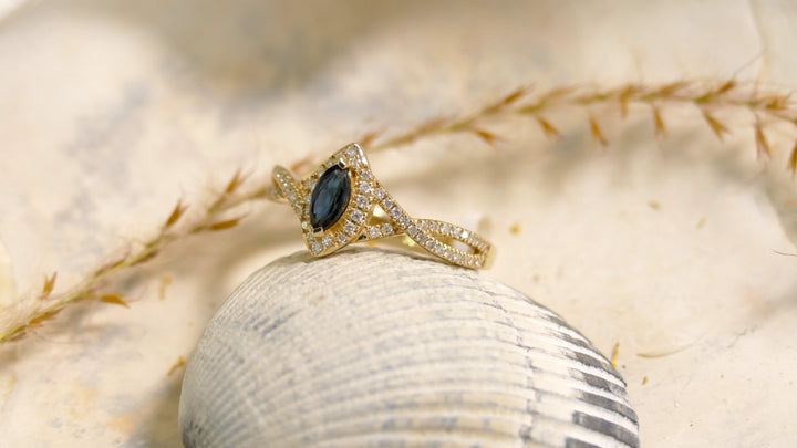 10k Yellow Gold Sapphire Marquise Ring (Size 6)